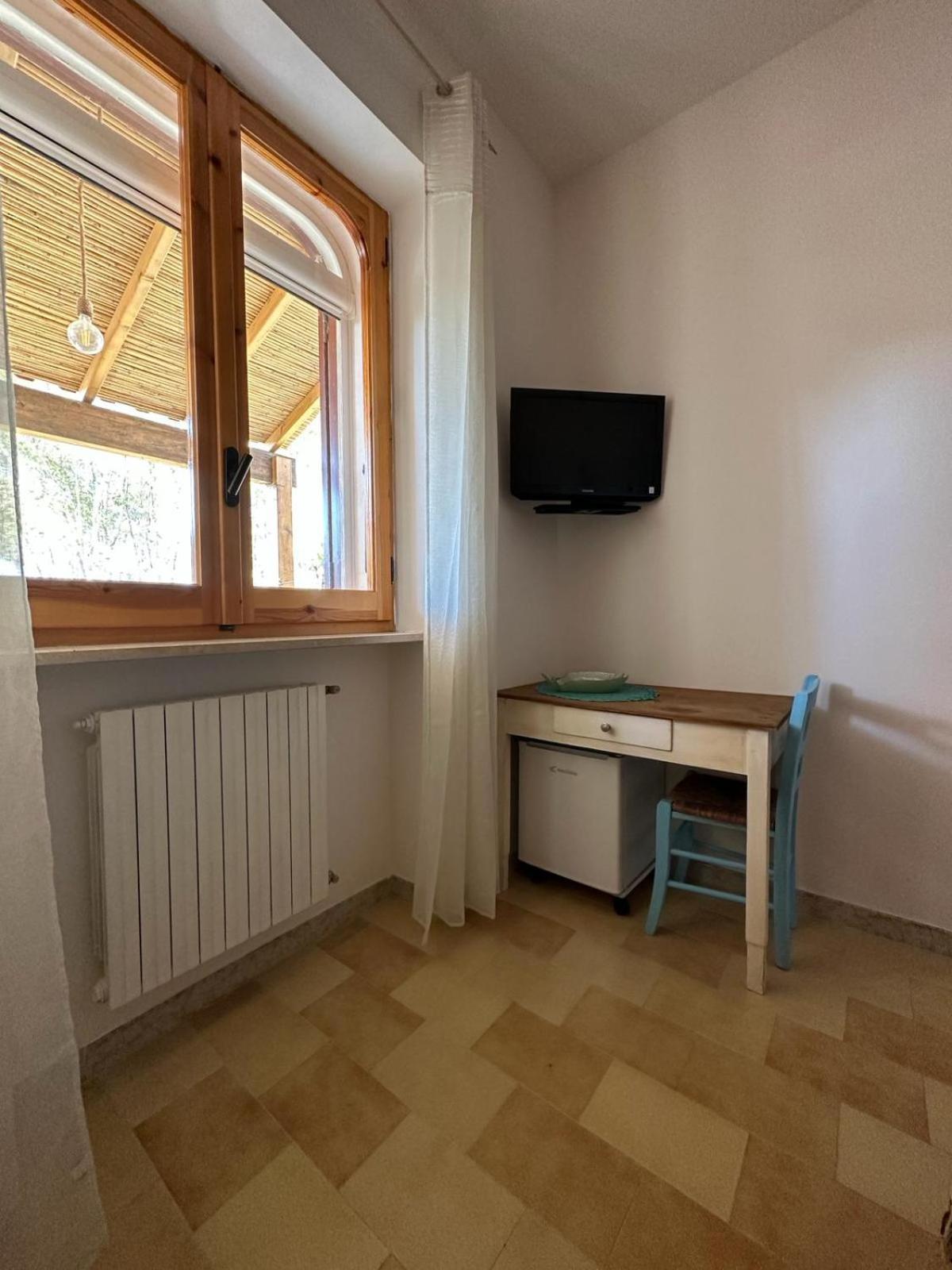 Poesia Del Salento Apartment Roca Luaran gambar